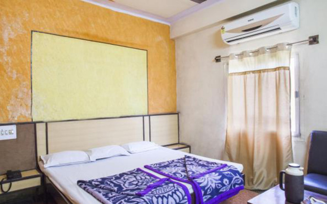 Hotel Chandra Gupta