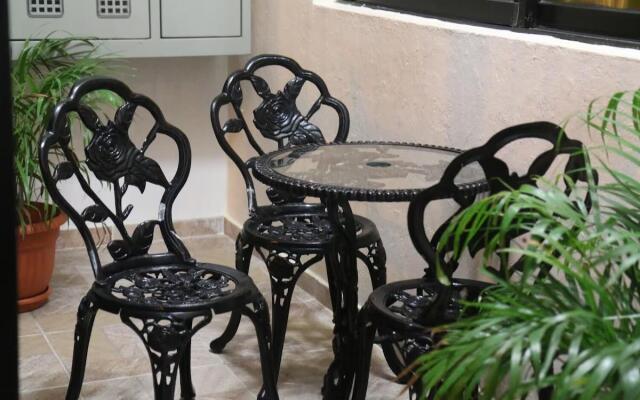 Hotel Odette Colonial