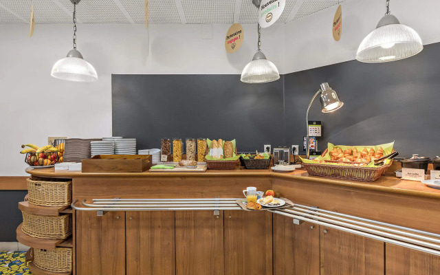 B&B HOTEL Rouen Centre Rive Droite