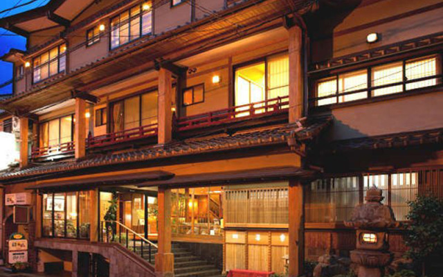 Kinosaki Onsen Ryokan Kiraku