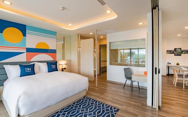 NH Boat Lagoon Phuket Resort