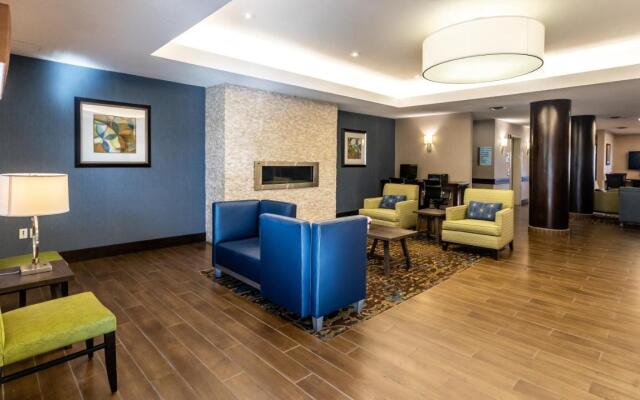 Holiday Inn Express & Suites Edmonton International Airport by IHG