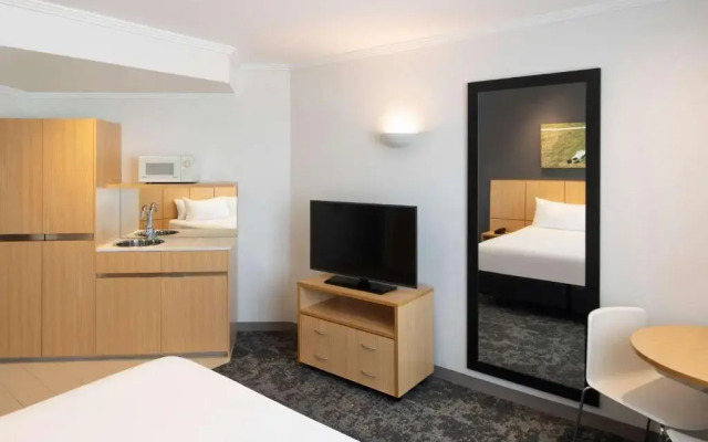 Mercure Sydney Bankstown