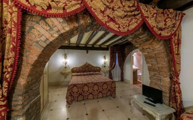 Pantalon Hotel