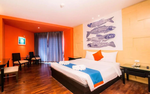 Sea Breeze Jomtien Resort (SHA Extra Plus)