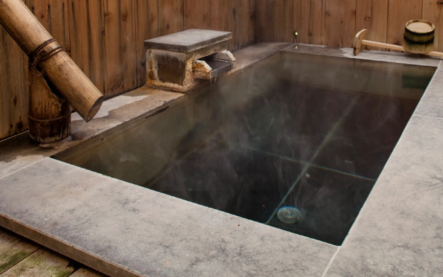 Wakamurasaki Shiranso 1F with Open-Air Onsen room 사진 4