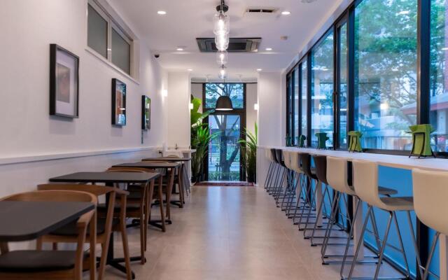 Asakusa Designer Hotel Yoshii