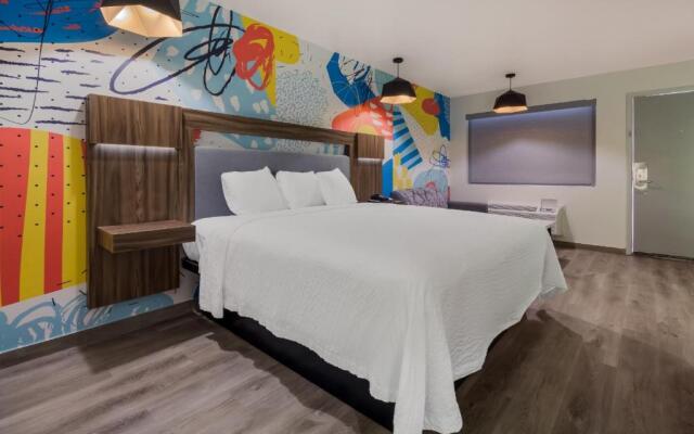 Signature Inn Houston Galleria