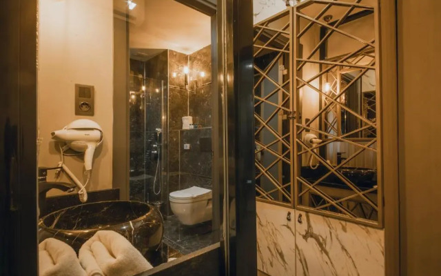 Edrin Hotel