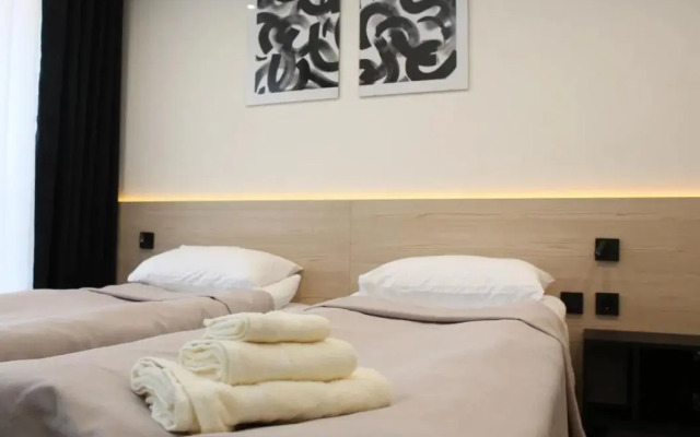 Karl Aparthotel