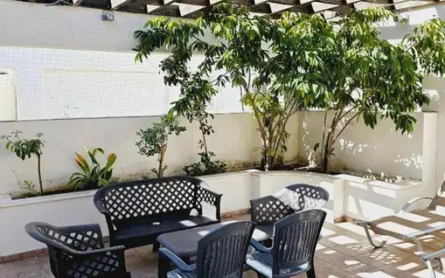 Stephanie City Apartments