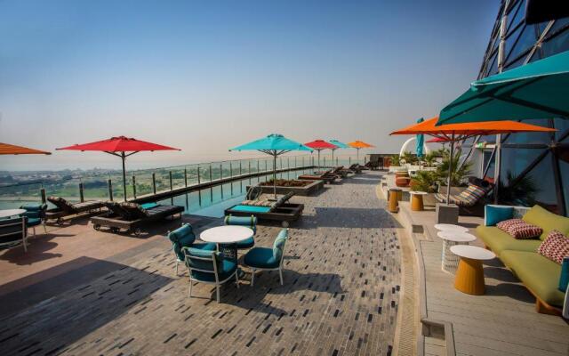 Andaz Capital Gate Abu Dhabi, By Hyatt