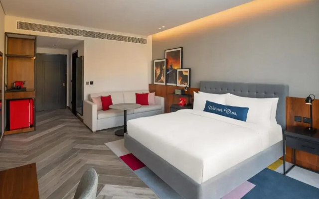 The WB Abu Dhabi, Curio Collection by Hilton