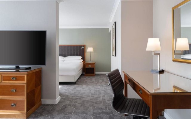 Delta Hotels by Marriott Heathrow Windsor