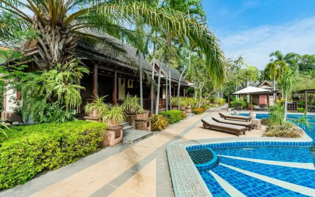 Botany Beach Resort Pattaya