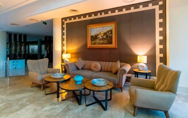 Отель L'ancora Beach