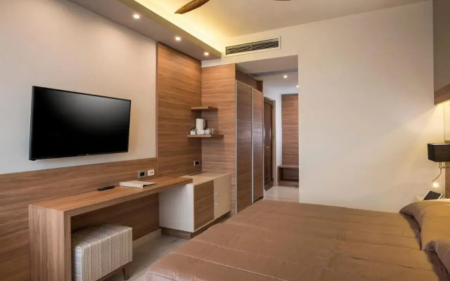 Atrion Hotel