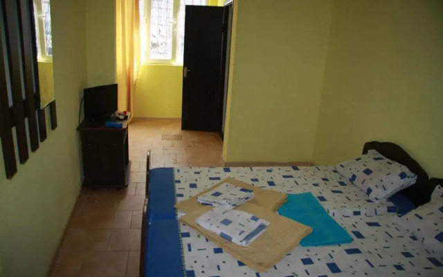 Vatel Loo Guest House