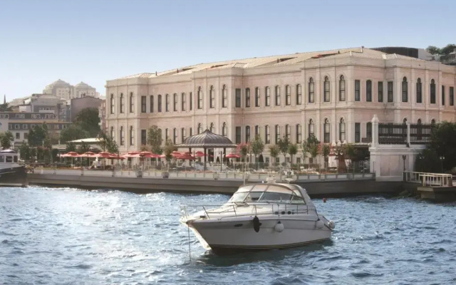 Four Seasons  Istanbul at the Bosphorus