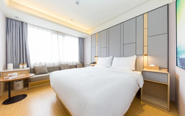 JI Hotel Shanghai Huaihai Zhong Road