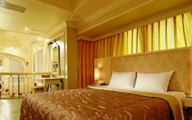 Her Home Spa Motel Daya