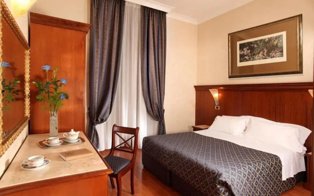 Serena Hotel