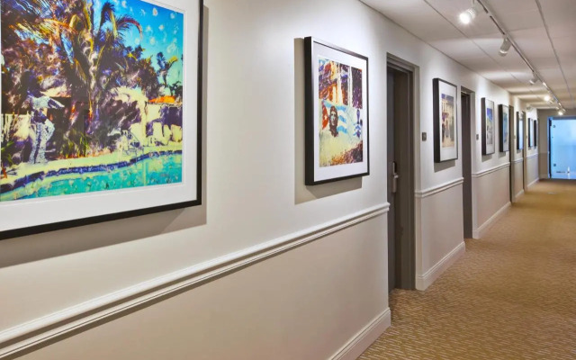 Hotel Chicago West Loop, SureStay Collection by Best Western