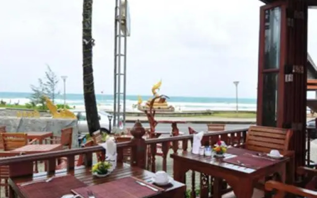 Baan Karonburi Resort