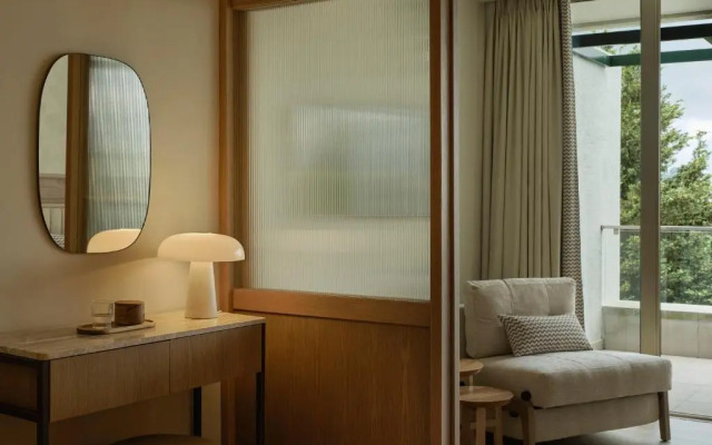 Kontokali Bay Resort & Spa