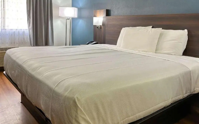 Suburban Studios LaVale-Cumberland