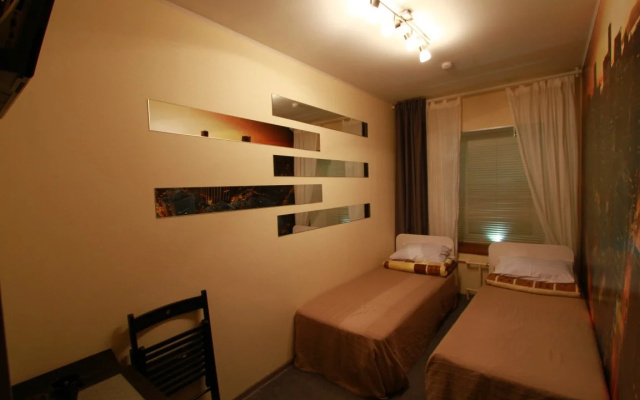 Mini Hotel V na Shherbakovom