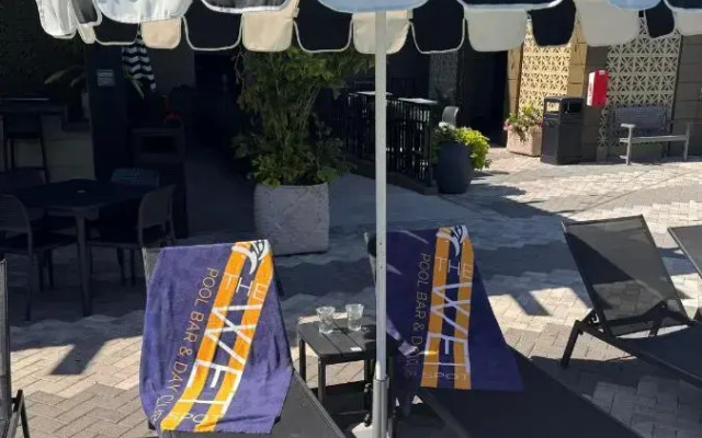 Mari Jean Hotel