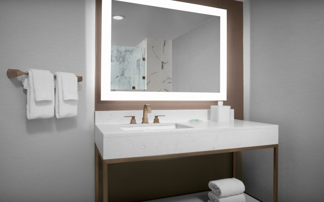 Courtyard by Marriott San Diego Downtown Little Italy