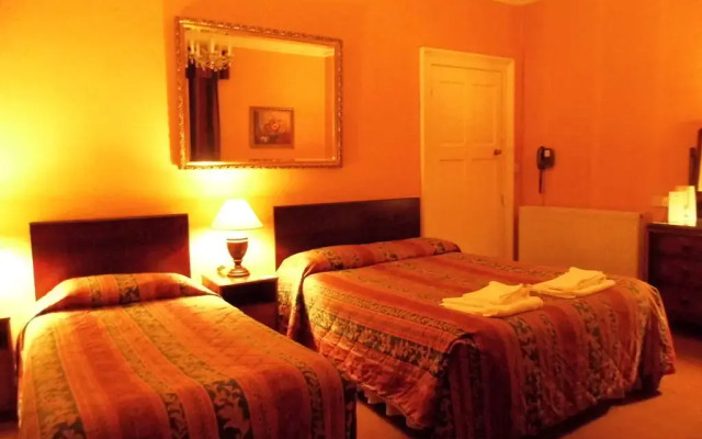 Averon House
