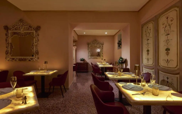 Отель Golden Tulip Rome Piram