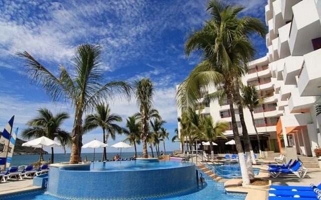 Pacific Palace