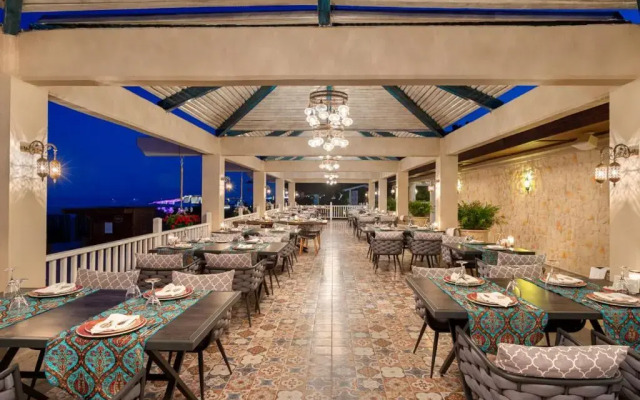 Rixos Premium Tekirova - The Land of Legends