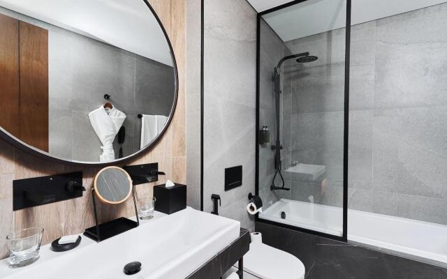 Revier Hotel - Dubai