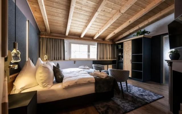  Alpstay – Hotel Acadia – Adults Only