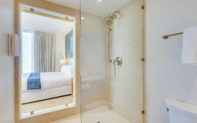 Fort George Hotel and Spa Resort