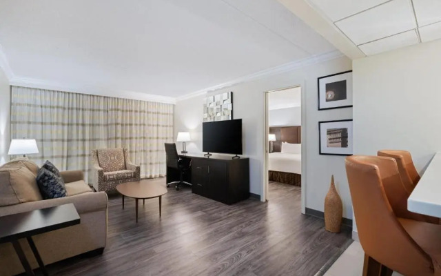 Crowne Plaza Suffern-Mahwah by IHG