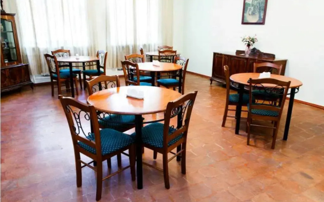 Georgia Inn Hotel