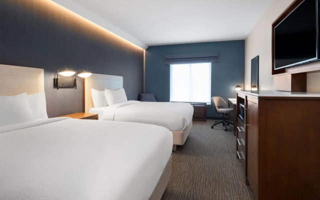 Courtyard by Marriott Seattle SeaTac Airport
