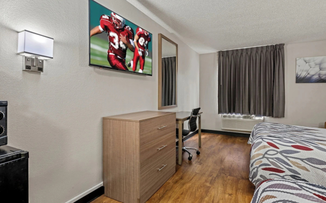 Red Roof Inn Charlotte - University