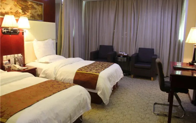 Atour Hotel (Fuzhou Wusi Road Shudou Subway Station)