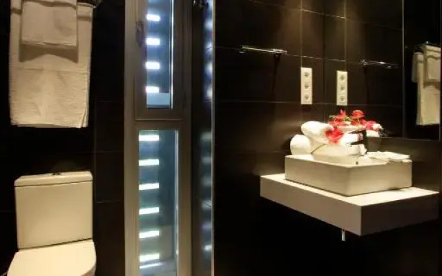 Fisa Rentals Les Corts Apartments