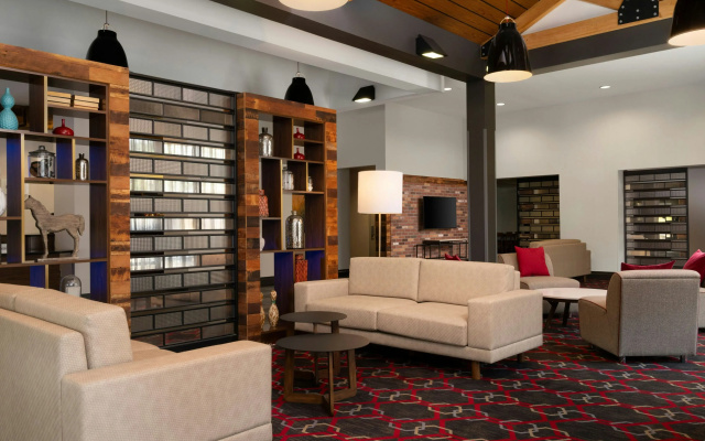 Отель Fairfield by Marriott Inn & Suites Chattanooga