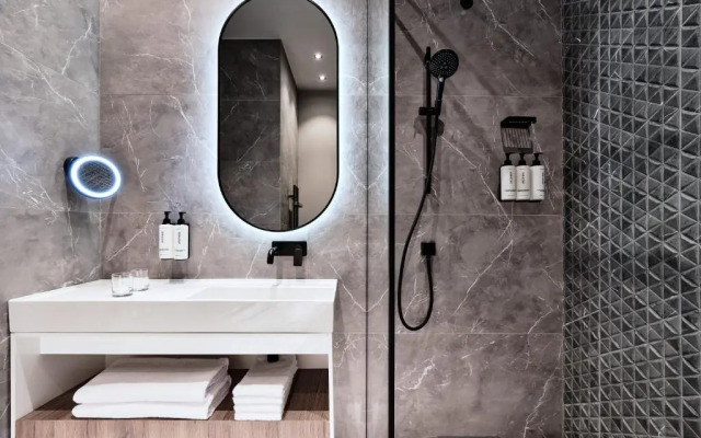 Crowne Plaza Sofia by IHG