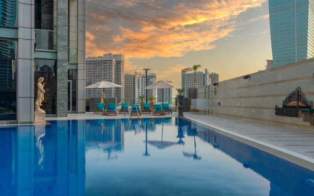 Renaissance Business Bay Hotel