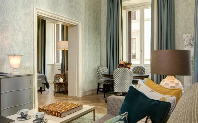Hotel Savoy